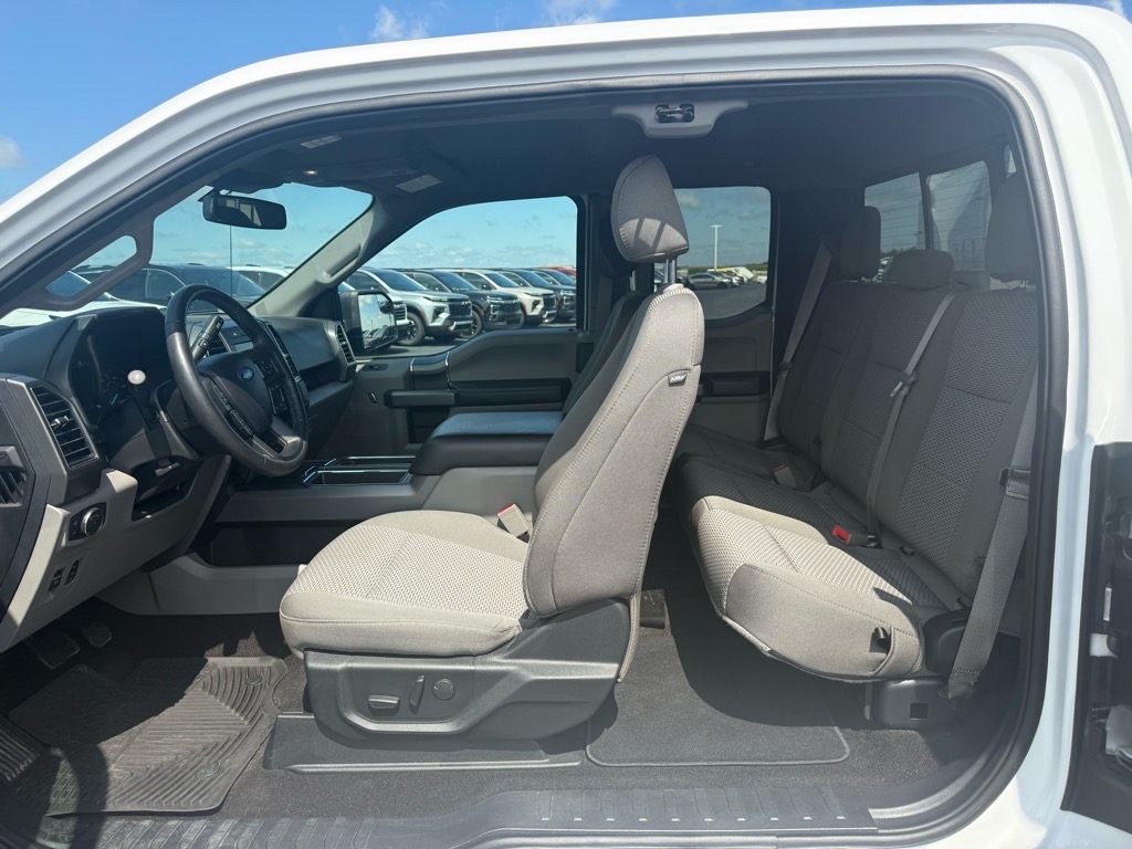 2020 Ford F-150 XL photo 13