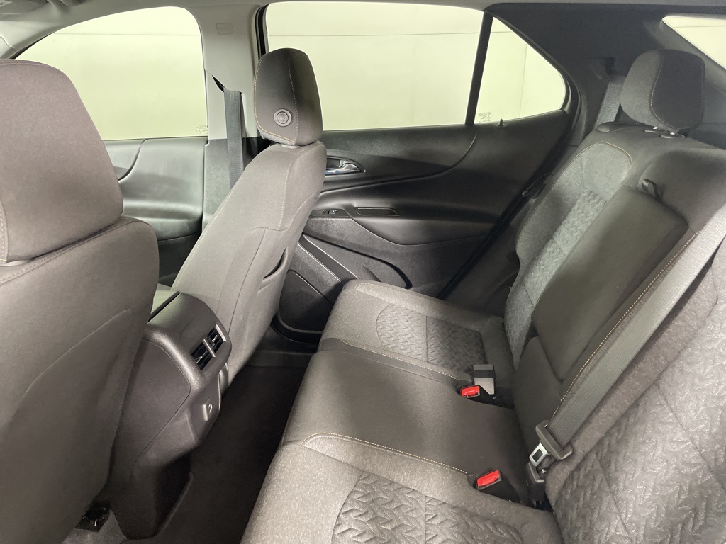 2024 Chevrolet Equinox LT photo 33