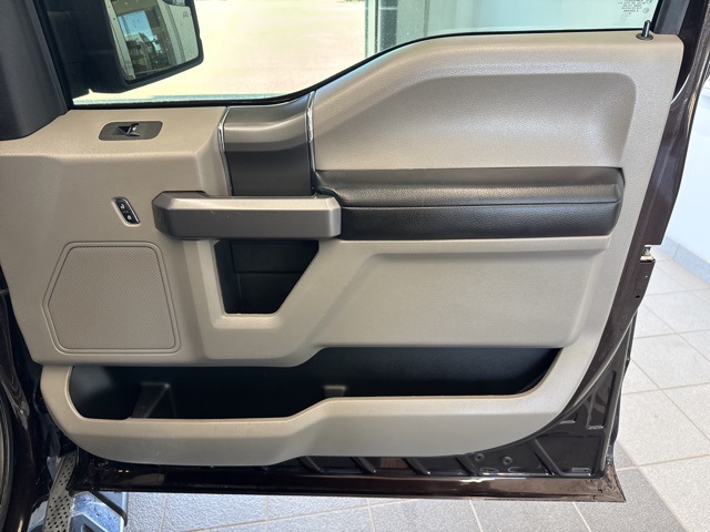 2019 Ford F-150 XLT photo 15
