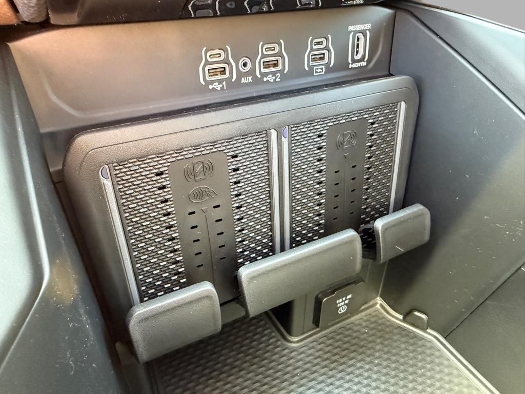 2025 Ram 1500 Limited Longhorn photo 7