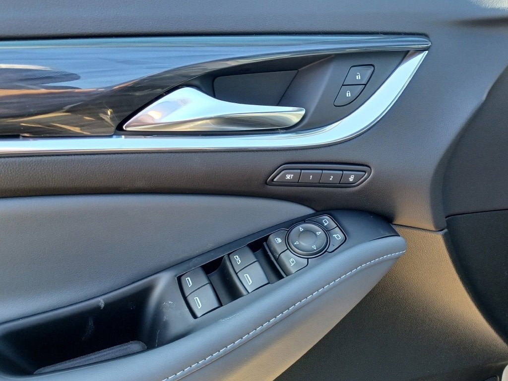 2024 Buick Enclave Premium photo 21