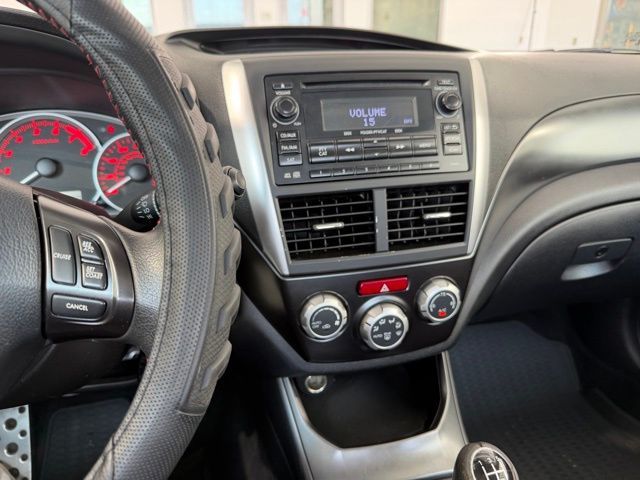 2014 Subaru Impreza WRX Premium photo 19