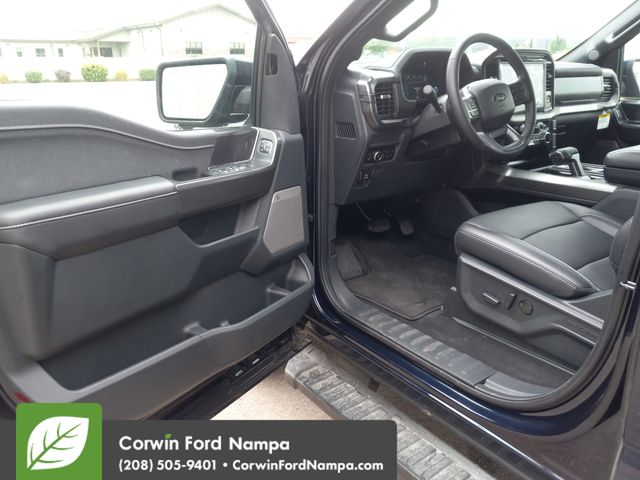 2025 Ford F-150 Lariat photo 9
