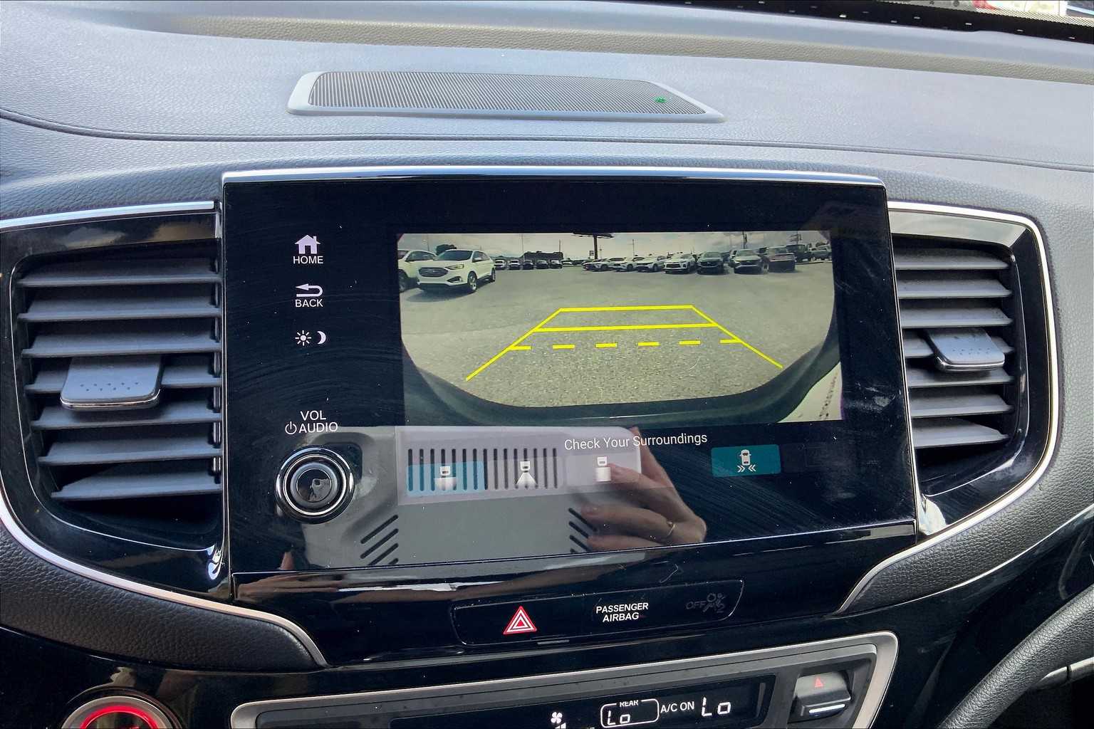 2022 Honda Pilot Black Edition photo 26