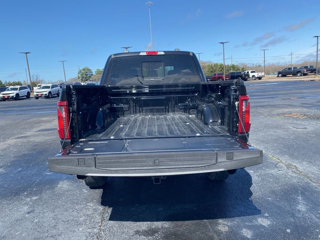2025 Ford F-150 XLT photo 30