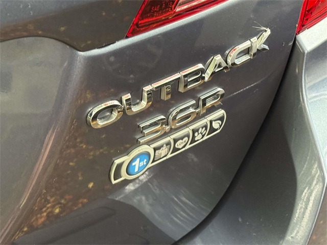 2017 Subaru Outback 3.6R photo 11