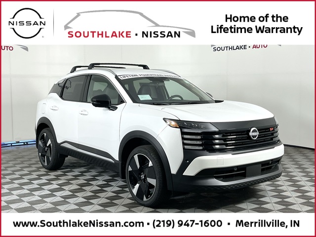 2026 Nissan KICKS SR AWD's photo