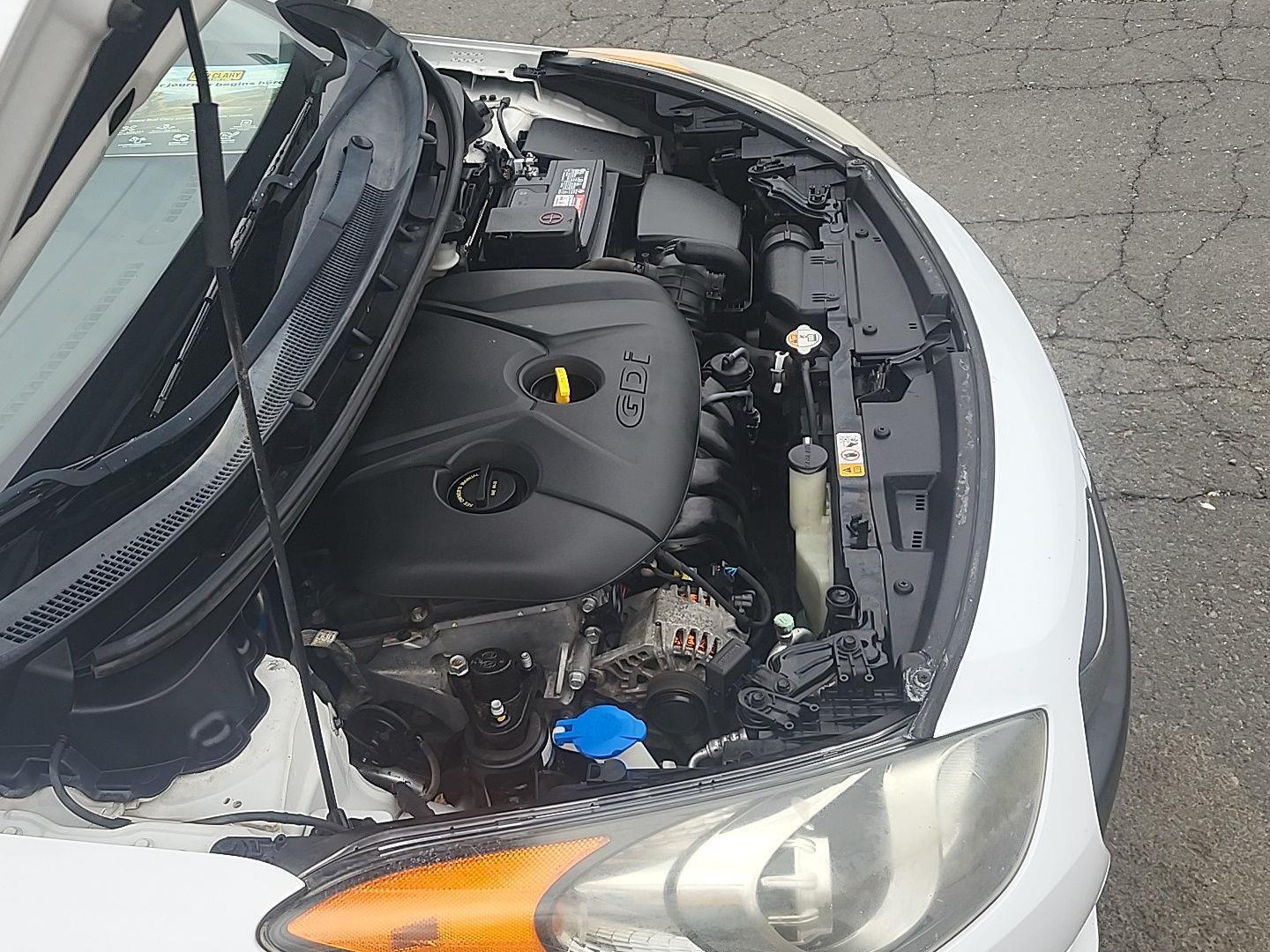 2014 Hyundai Elantra GT photo 25