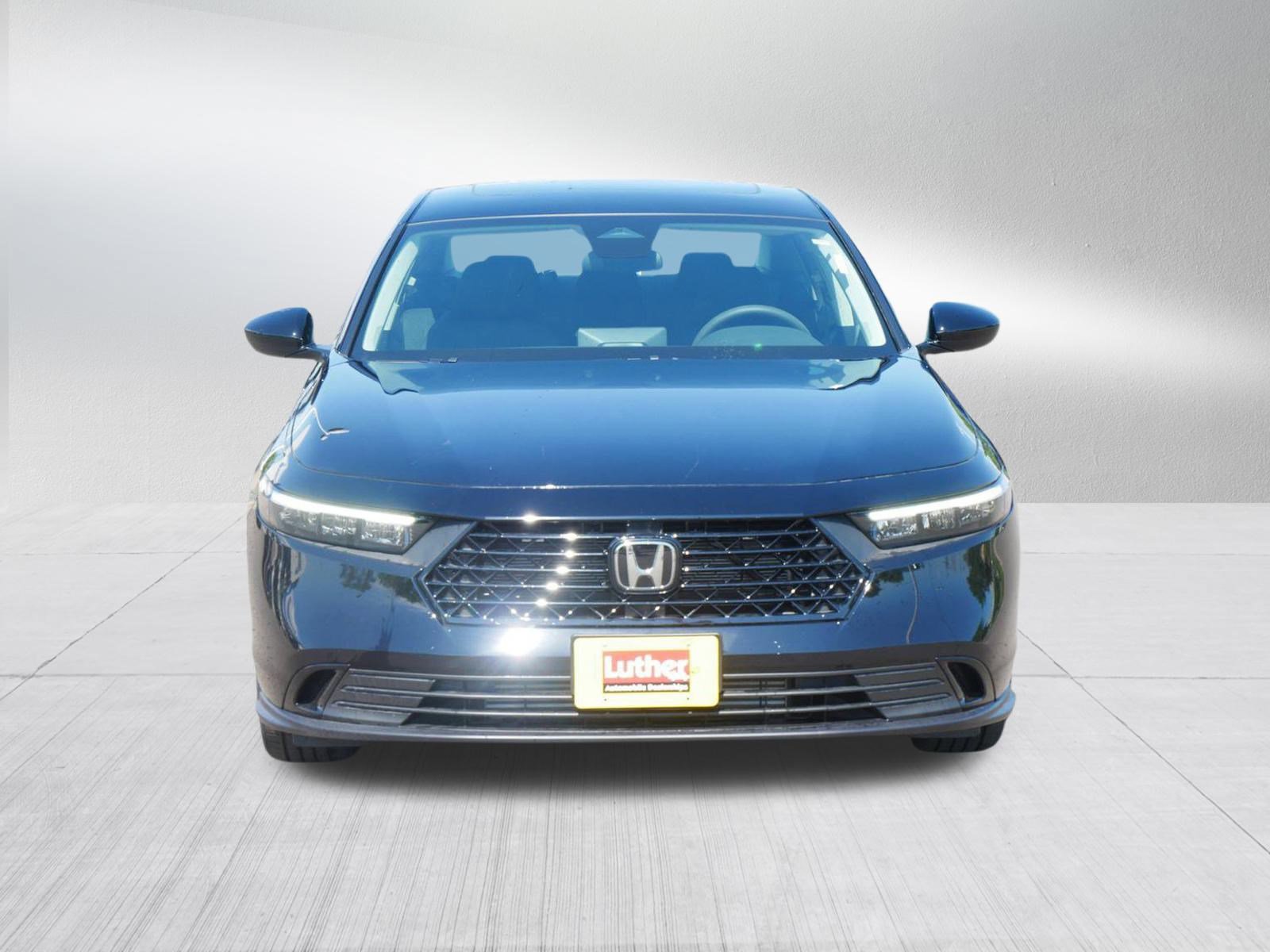 2025 Honda Accord SE photo 2