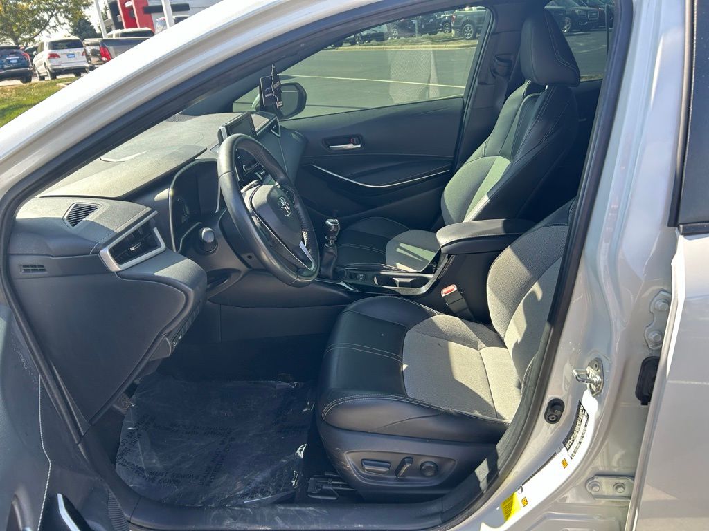 2022 Toyota Corolla XSE photo 10
