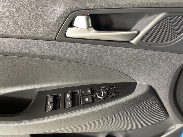 2021 Hyundai Tucson SE photo 18