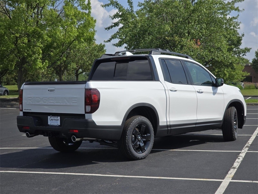 2025 Honda Ridgeline Black Edition photo 18