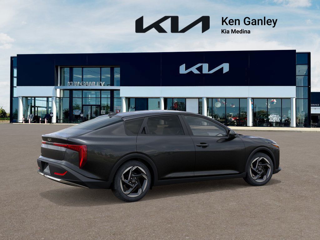 2025 Kia K4 EX photo 6