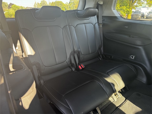 2022 Jeep Grand Cherokee Limited photo 16