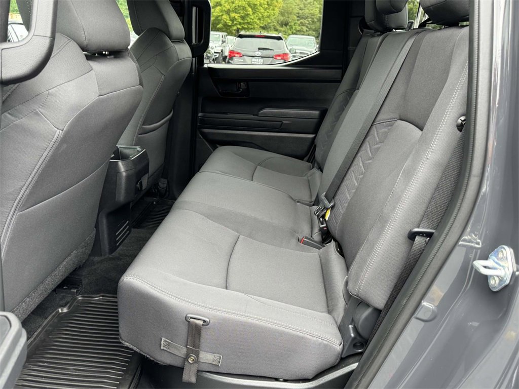 2024 Toyota Tacoma SR5 4x4 photo 14