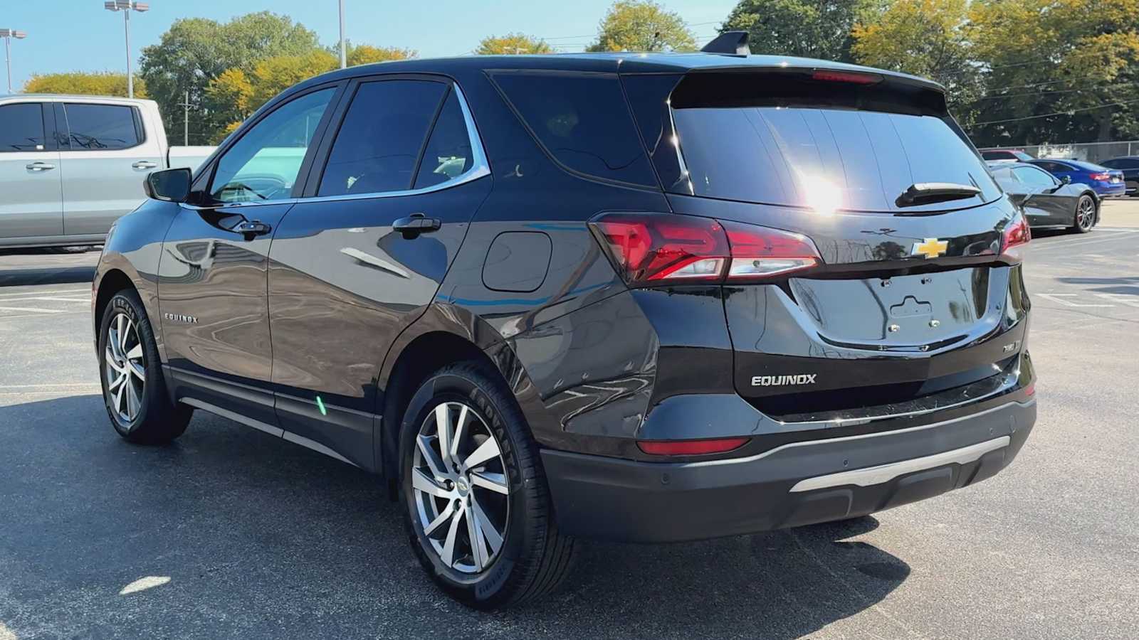 2023 Chevrolet Equinox LT photo 4