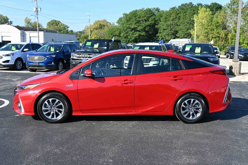 2021 Toyota Prius Prime XLE photo 3