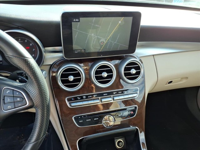 2015 Mercedes Benz C 300 photo 8