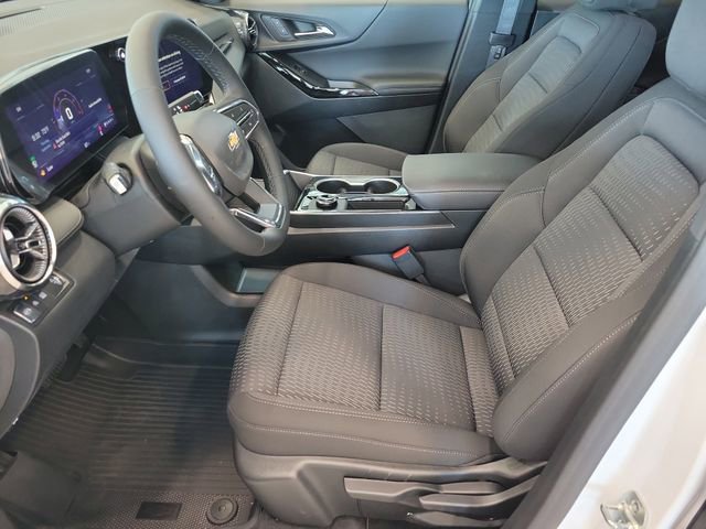 2026 Chevrolet Equinox LT photo 3