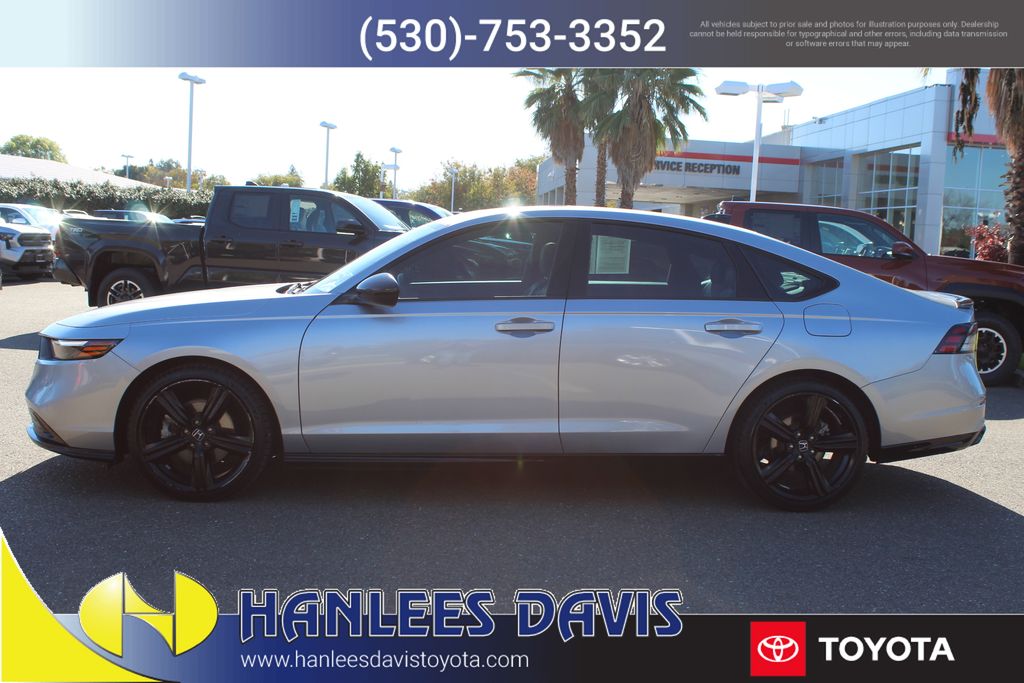 2023 Honda Accord Hybrid Sport-L photo 2