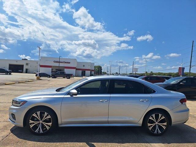 1VWSA7A36MC010945