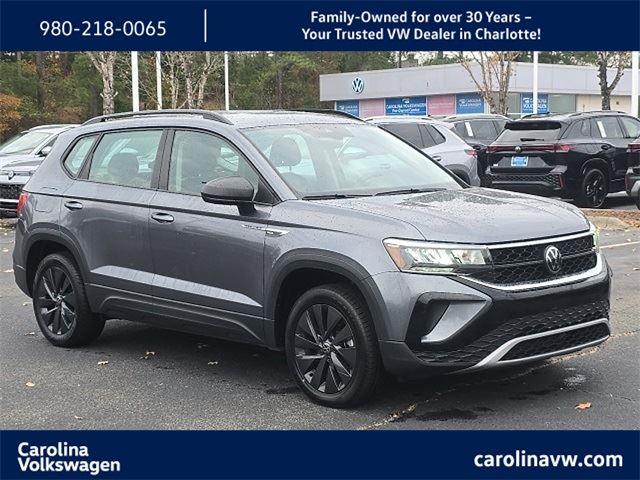 2024 Volkswagen Taos S's photo