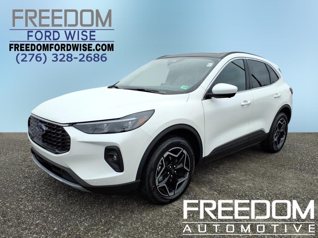 2026 Ford Escape Platinum's photo