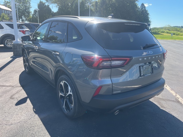 2025 Ford Escape Hybrid ST-Line Select photo 7