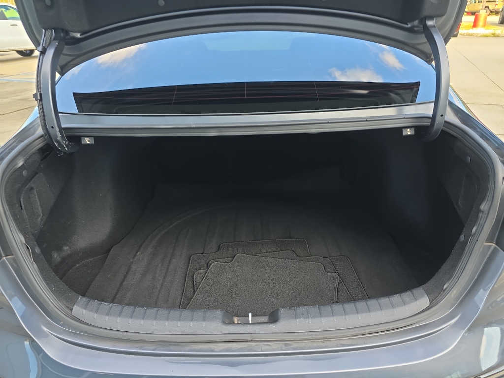2021 Kia Forte GT-Line photo 8