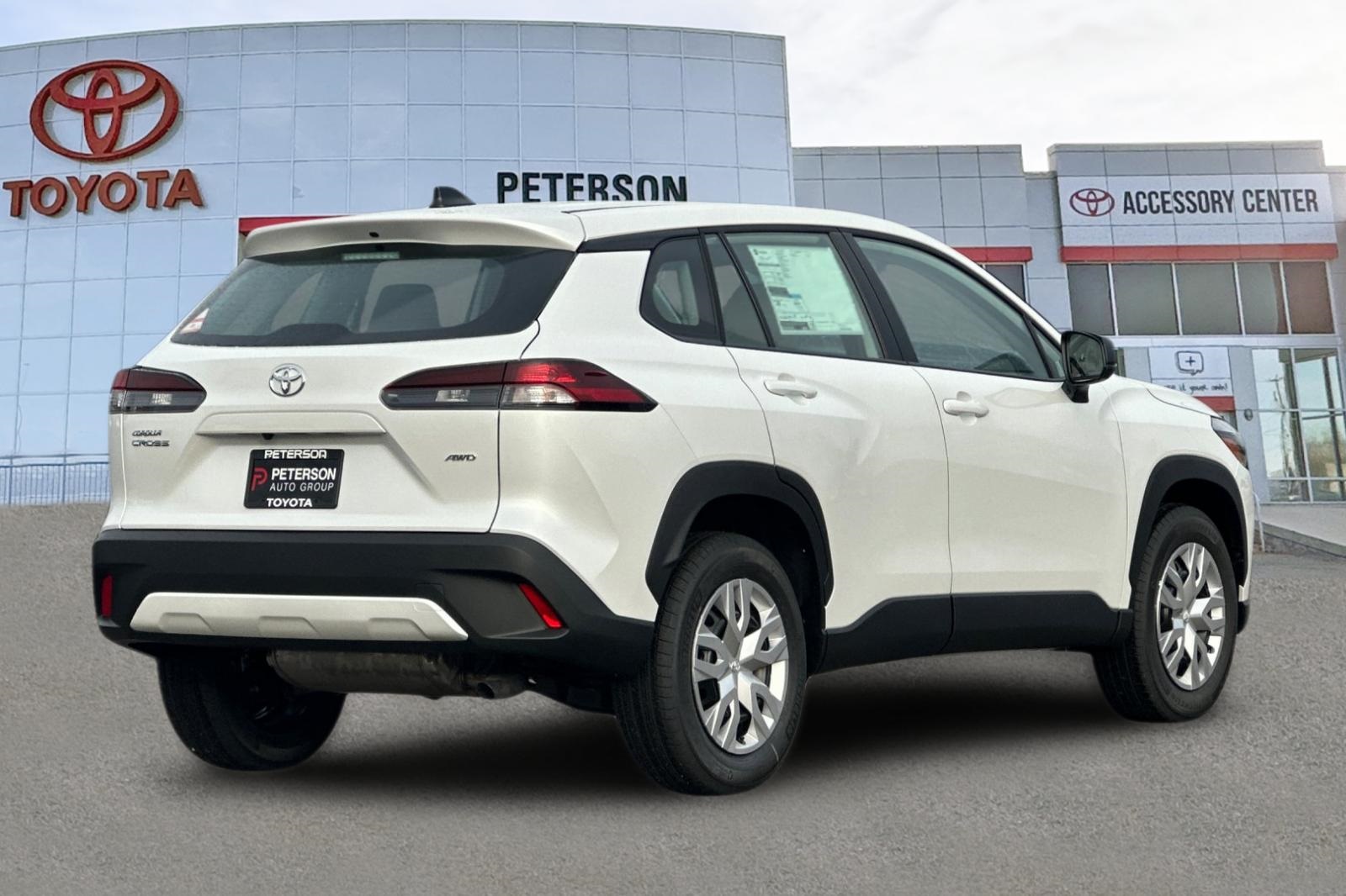 2026 Toyota Corolla Cross L photo 3