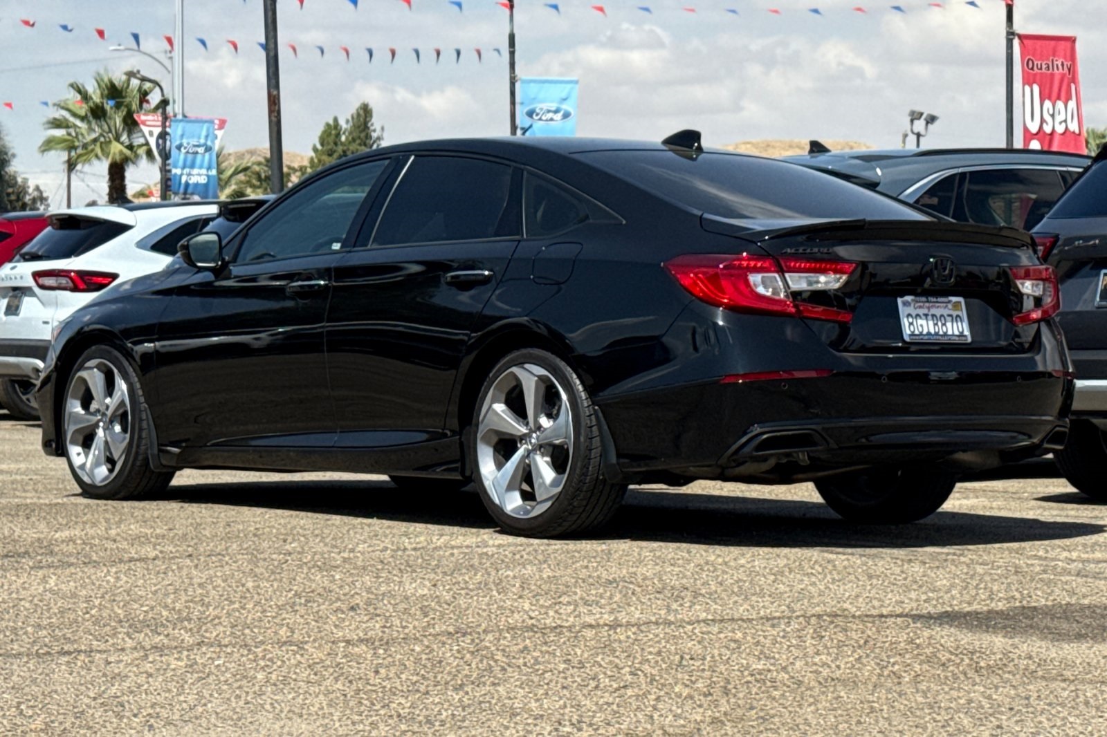 2018 Honda Accord Touring photo 4