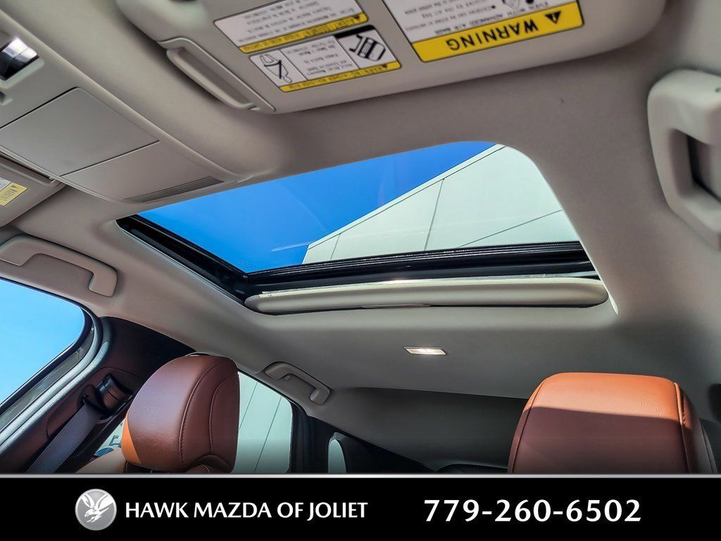 2025 MAZDA CX-30 - Image 9