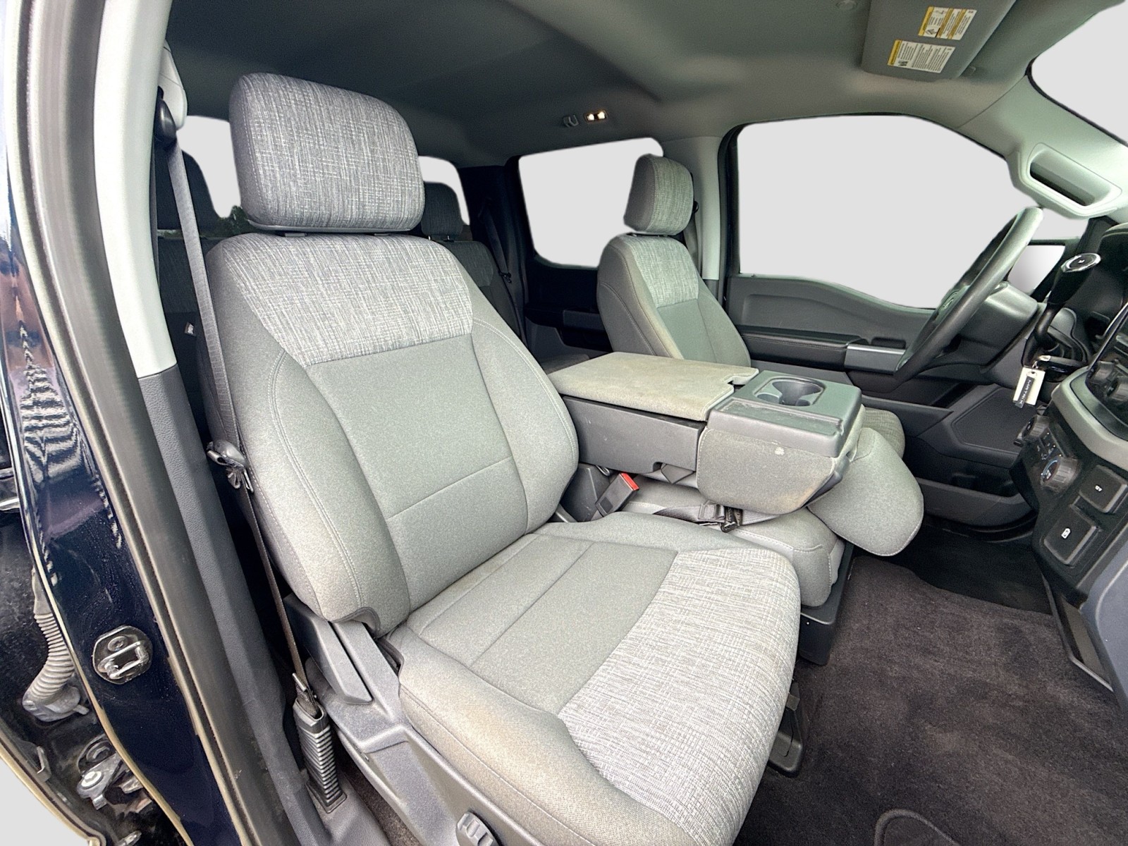 2023 Ford F-150 XLT photo 23