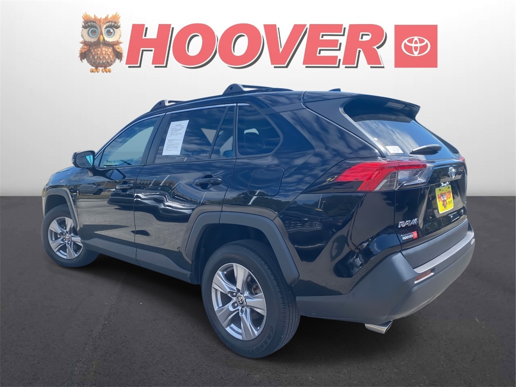 2022 Toyota RAV4 XLE photo 4