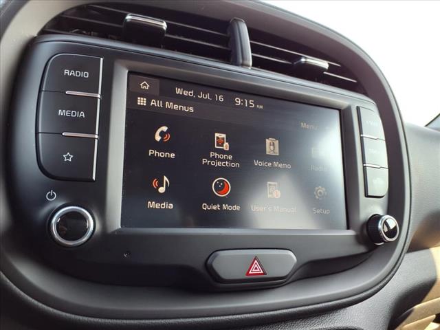 2024 Kia Soul LX photo 3