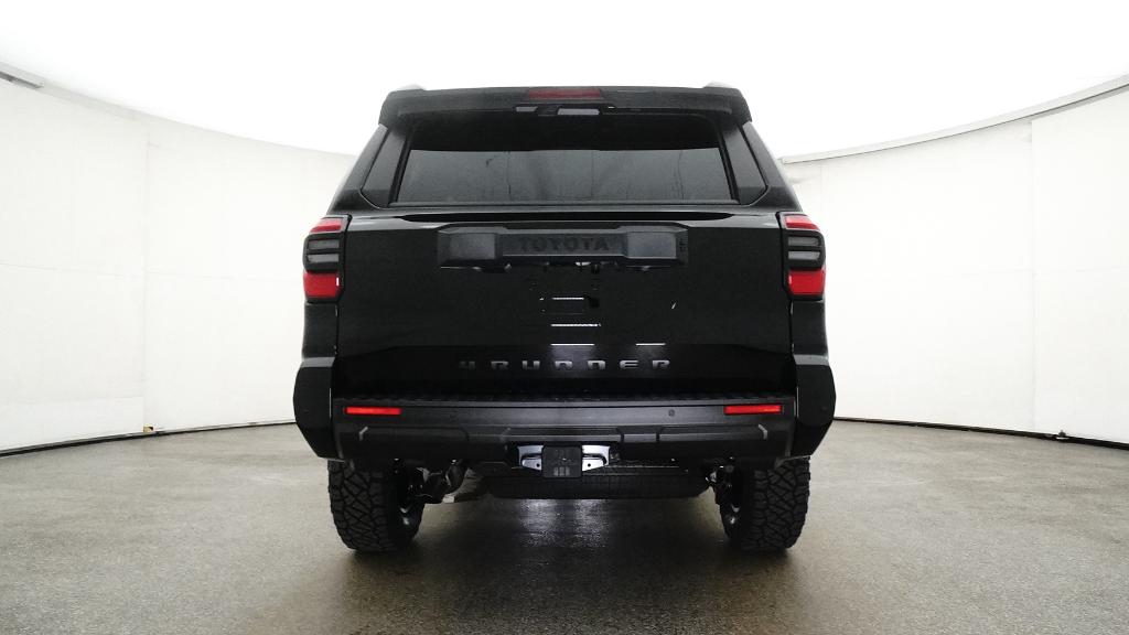2025 Toyota 4Runner TRD Off-Road Premium photo 13