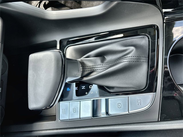 2024 Hyundai Elantra SEL Convenience photo 20