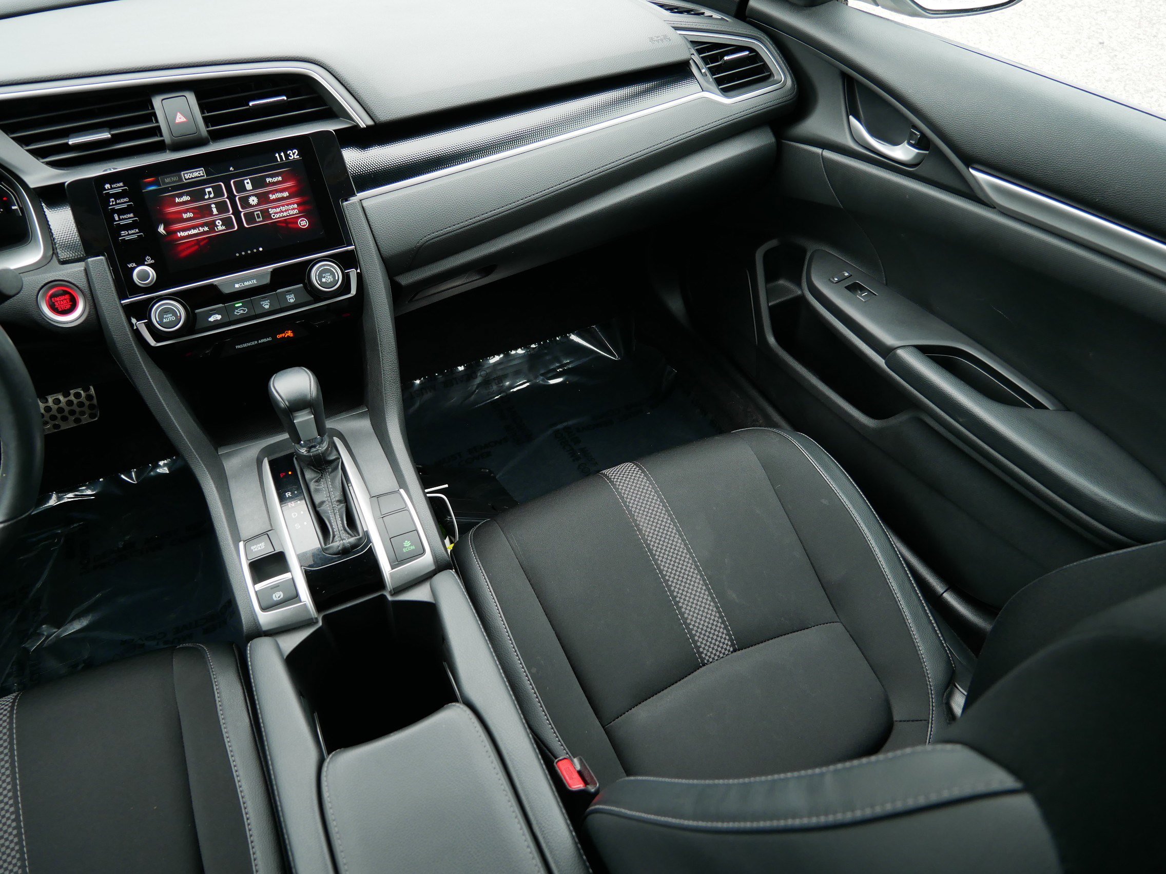 2019 Honda Civic Sport photo 11