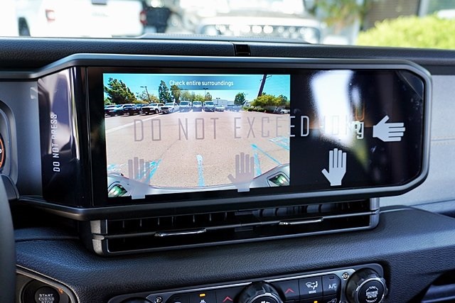 New 2025 Anvil Clear-Coat Exterior Paint Jeep Sport image 34