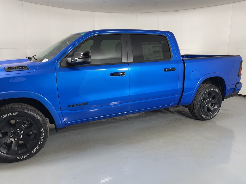 2025 Ram 1500 Big Horn Lone Star photo 4