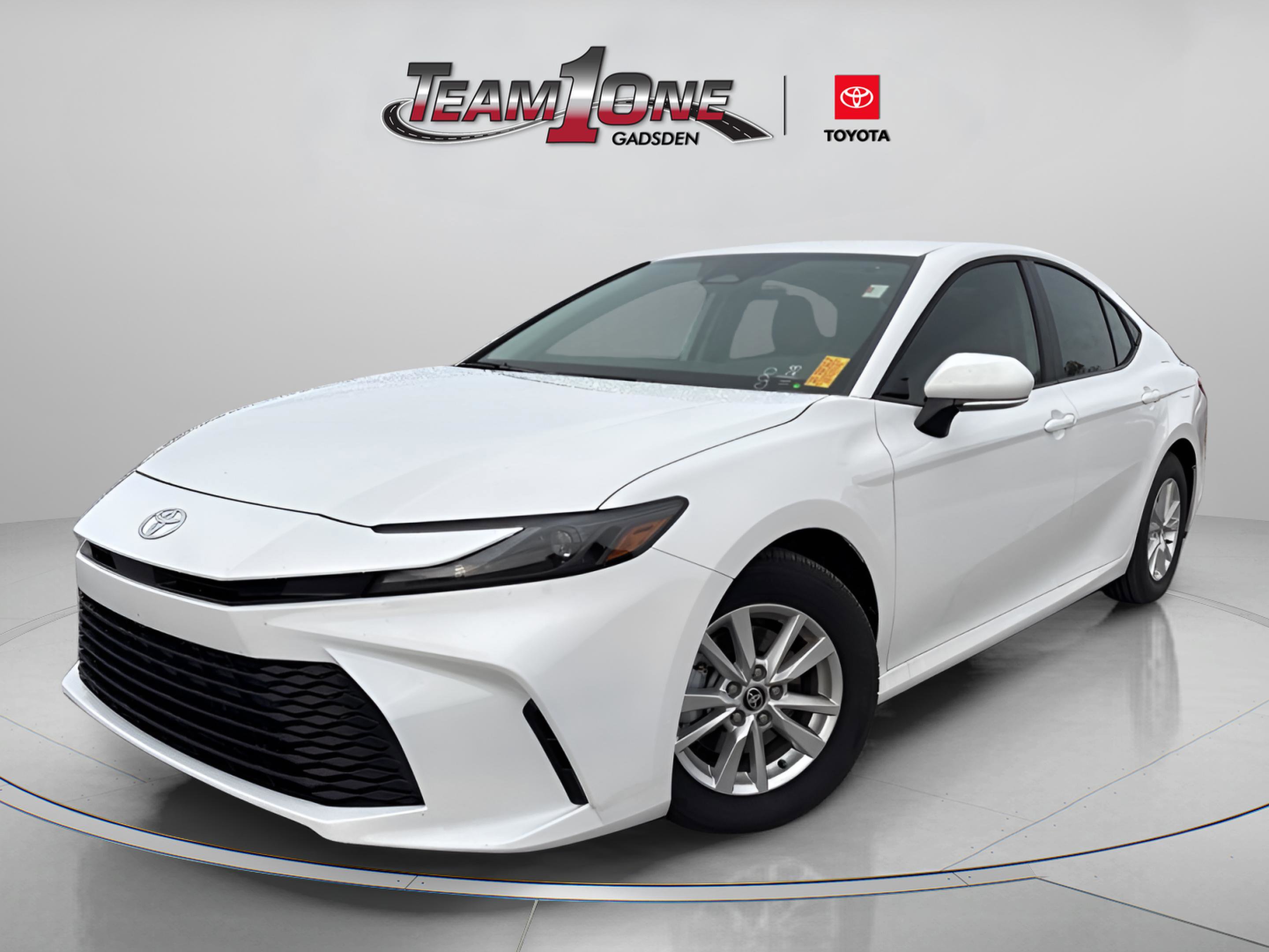2026 Toyota Camry LE photo 4
