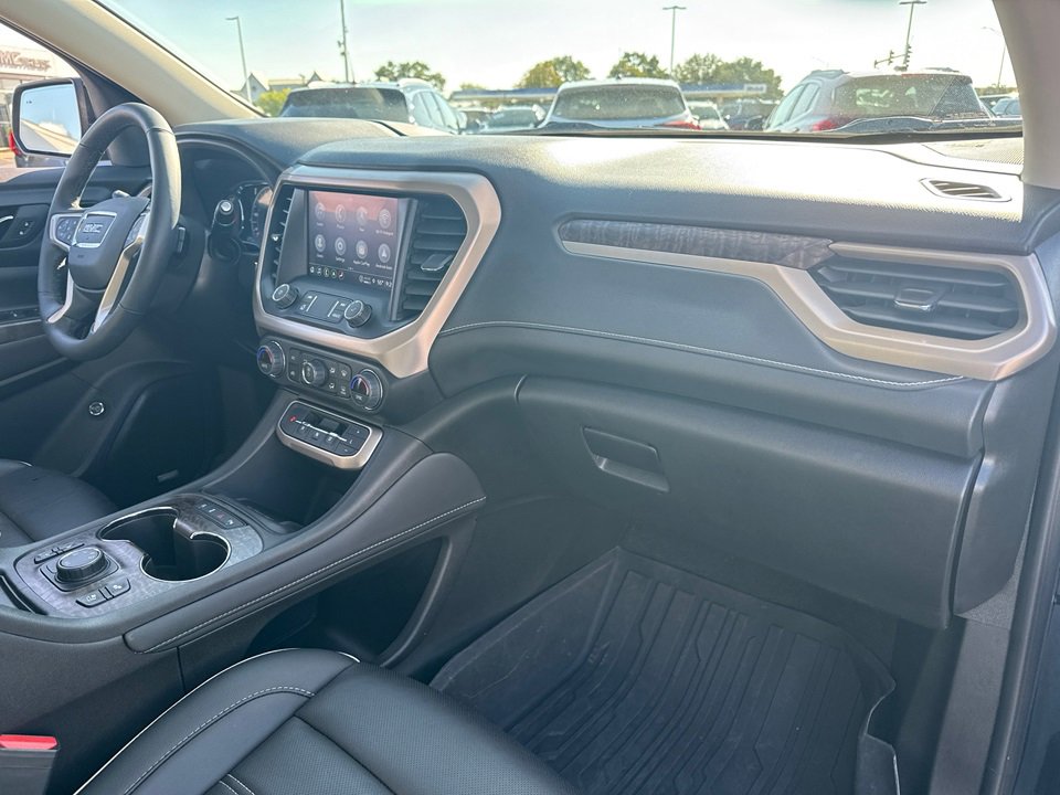 2023 Gmc Acadia Denali photo 40