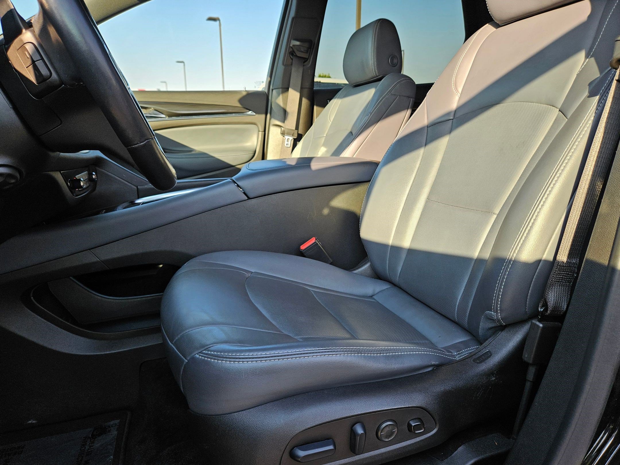 2024 Buick Enclave Premium photo 9