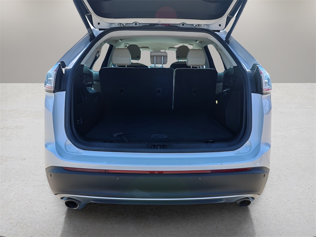 2016 Ford Edge Titanium photo 20