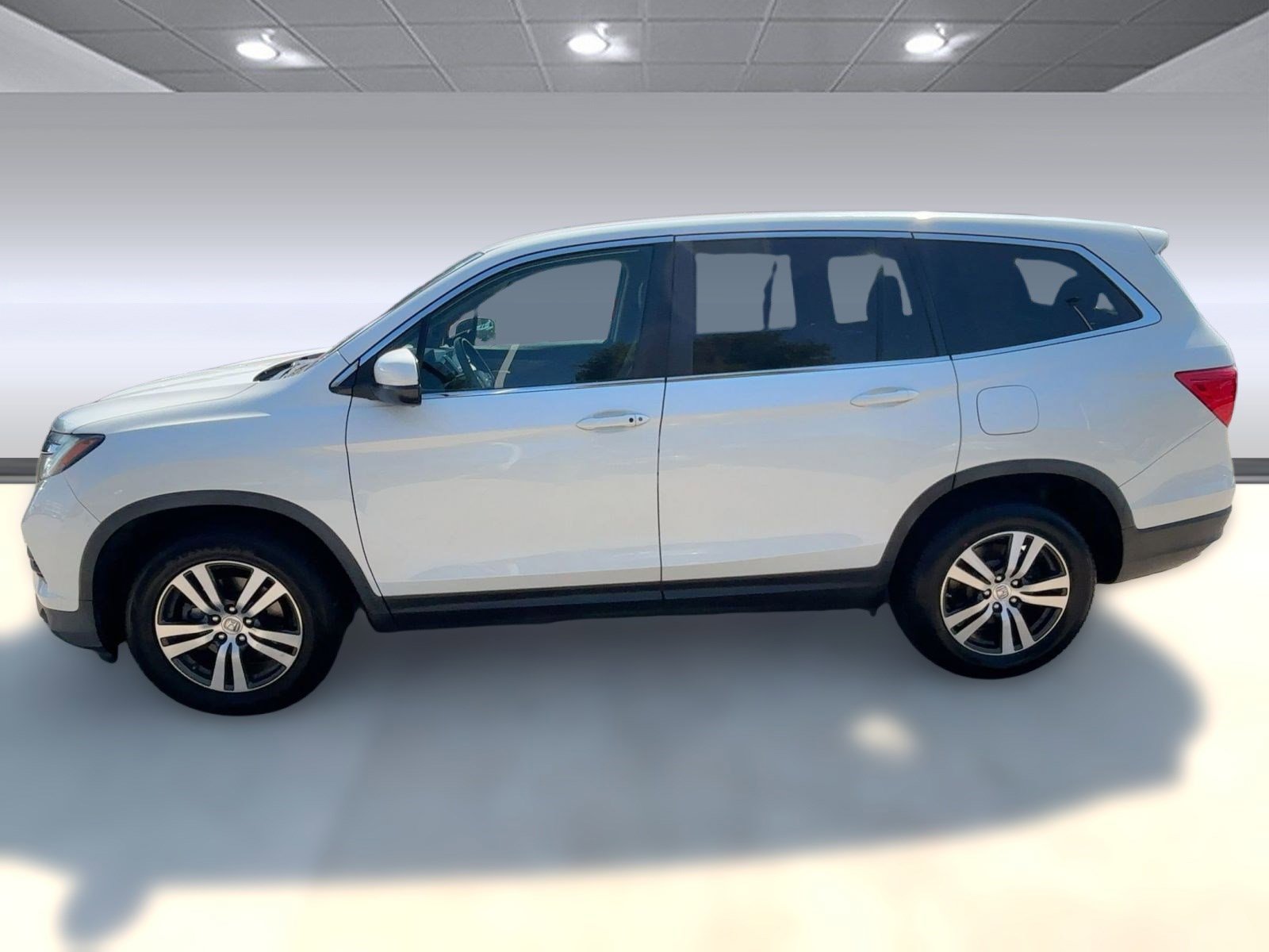 2016 Honda Pilot EX-L photo 2