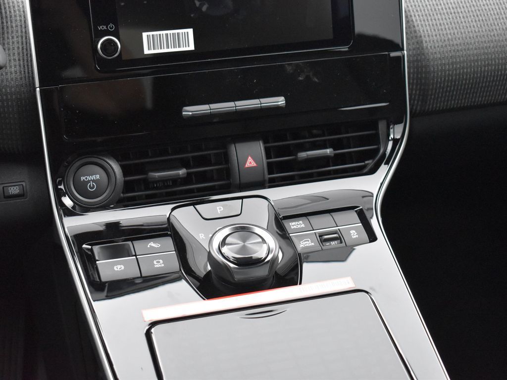 2025 Subaru Solterra Premium photo 19