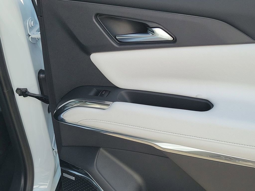 2026 Chevrolet Traverse High Country photo 44