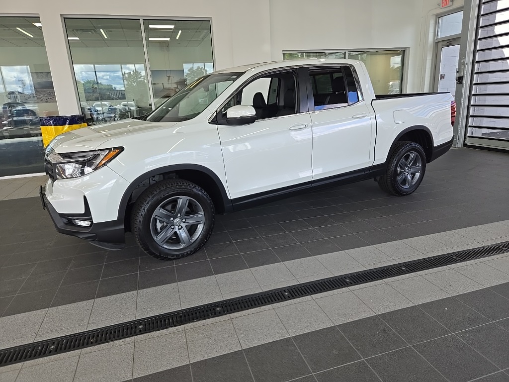 2023 Honda Ridgeline RTL photo 5