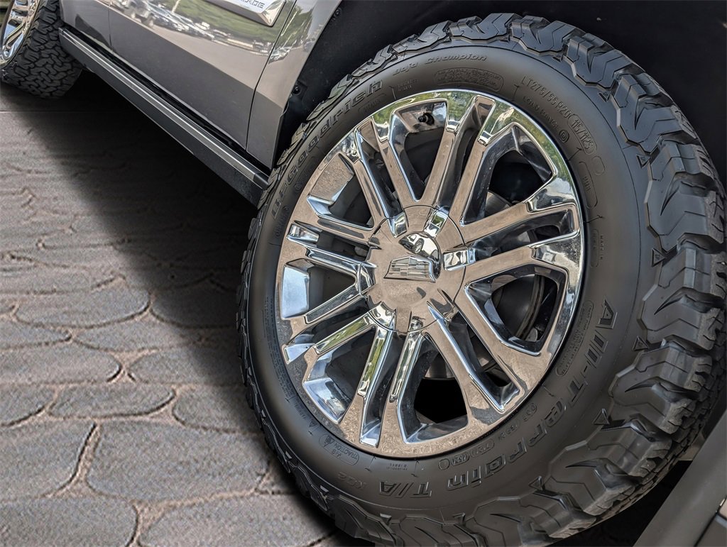 2018 Cadillac Escalade Premium Luxury photo 9