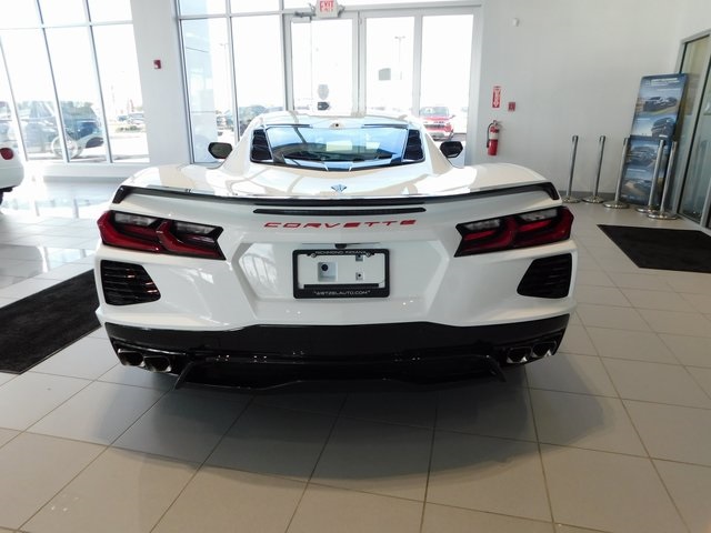 2025 Chevrolet Corvette Stingray 2LT photo 4